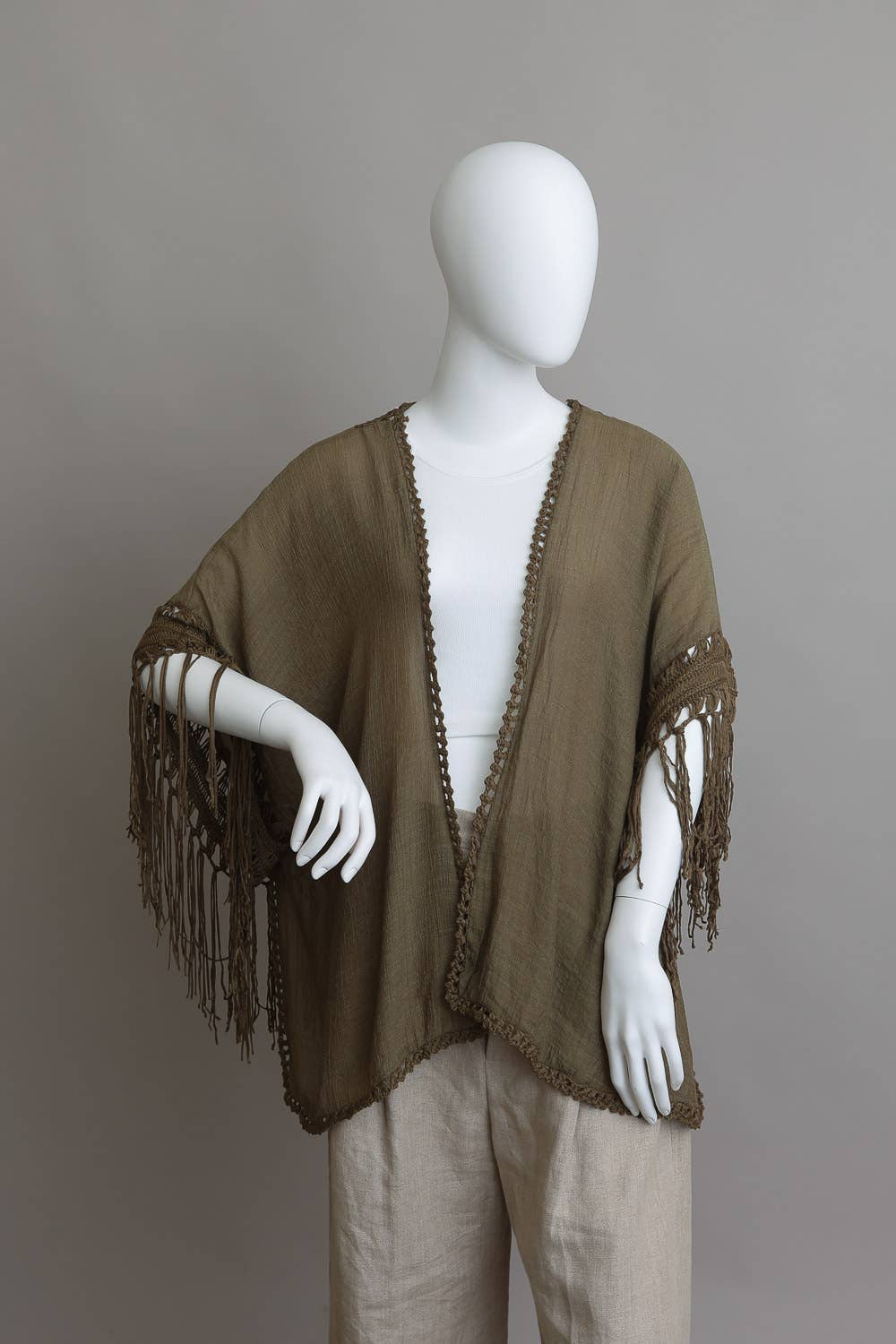 Crochet Medallion Tassel Kimono 🖤
