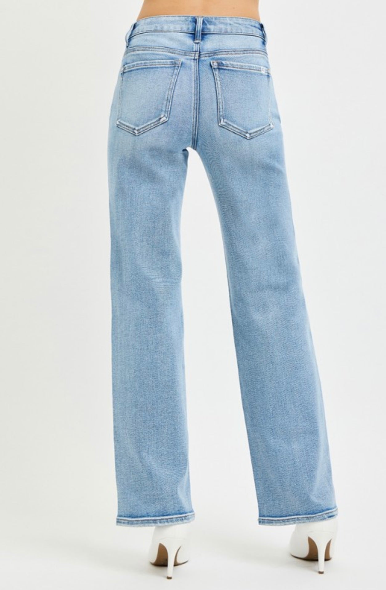 Mid Rise Straight Leg Jean