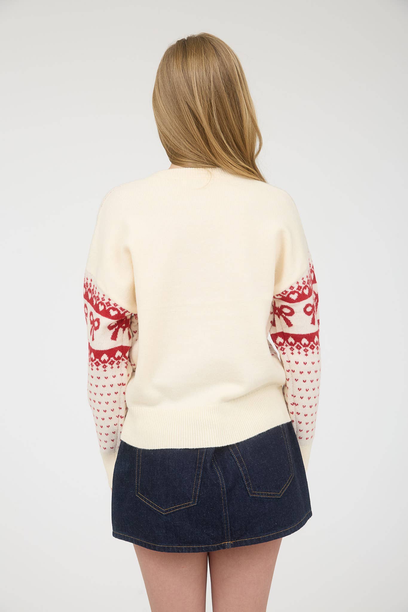 BOW AND HEART JACQUARD KNIT PULLOVER SWEATER