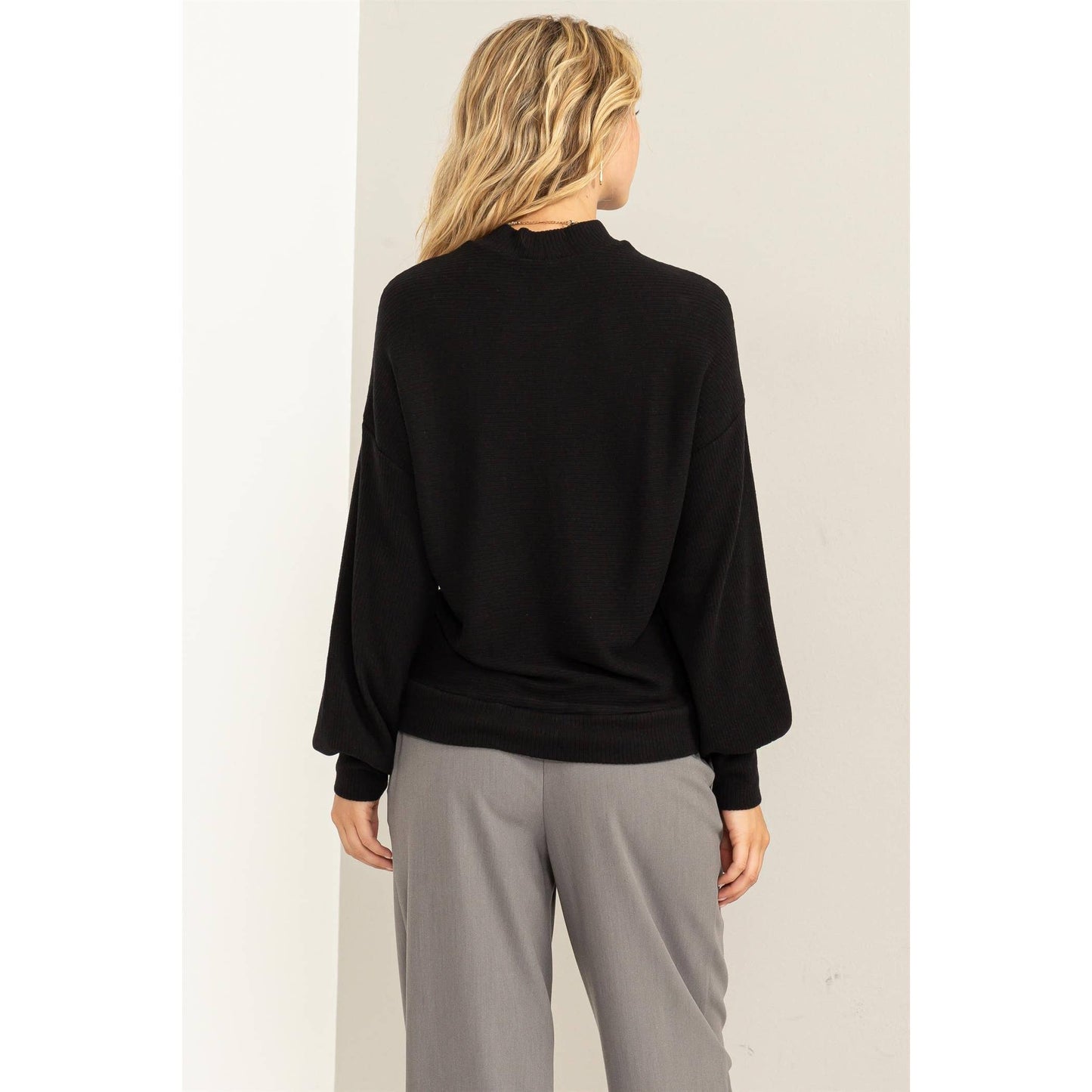 RIBBED BALLOON SLEEVE TOP