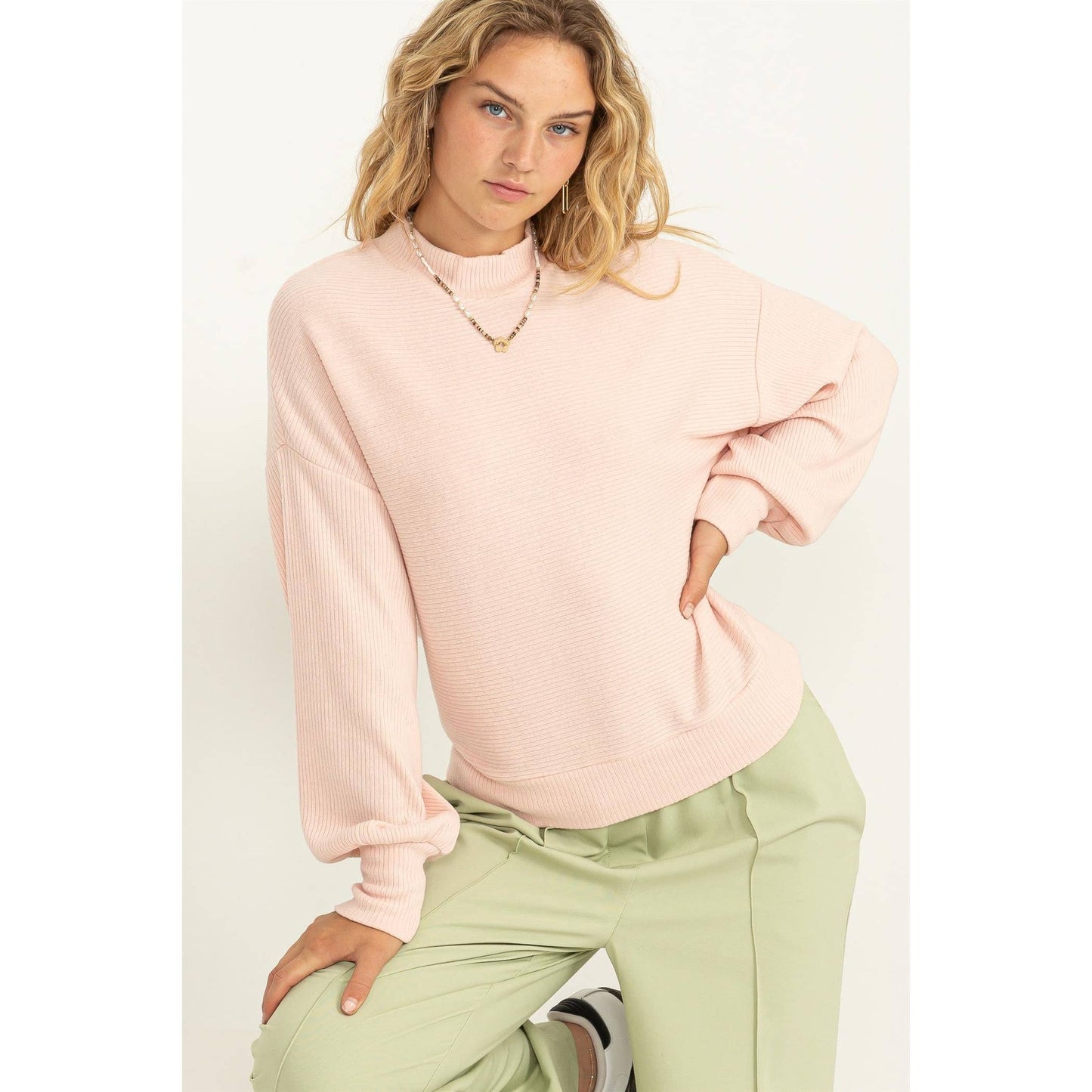 RIBBED BALLOON SLEEVE TOP