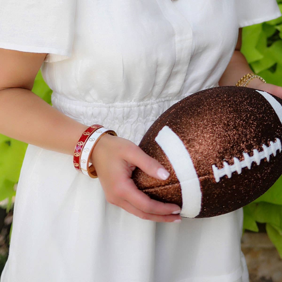 Oklahoma Sooners Enamel Logo Hinge Bangle in White