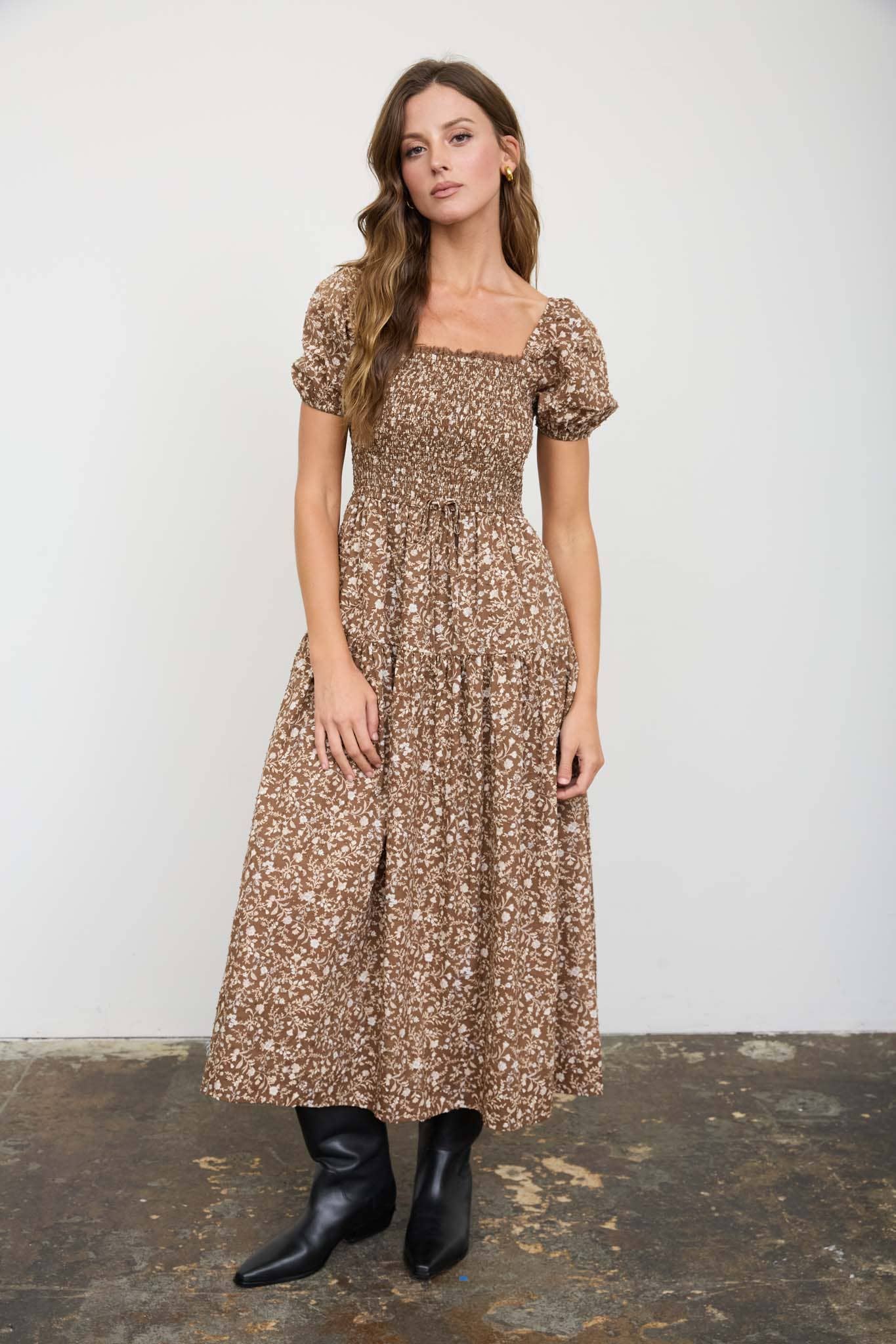 FLORAL SMOCKED SQUARE NECK PUFF SLEEVE MIDI DRESS