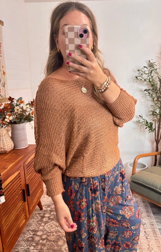 OPEN KNIT LIGHT WEIGHT PULLOVER SWEATER