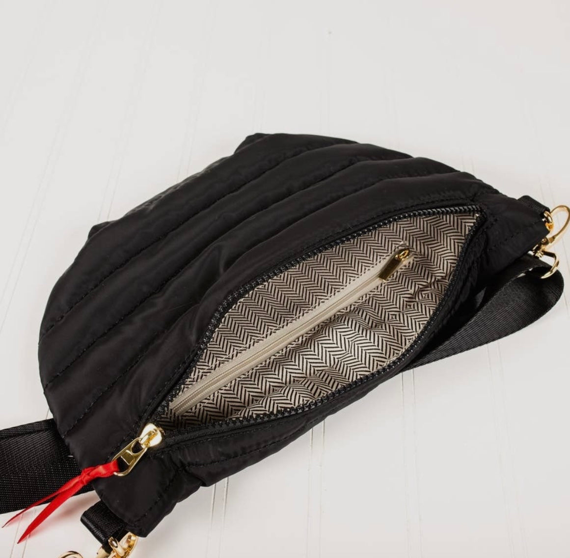 JOLIE PUFFER BELT BAG