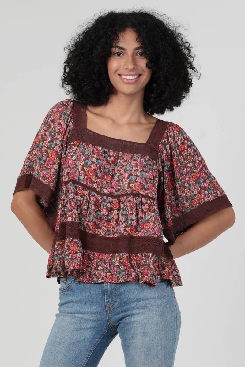 LACE TRIM SQUARE NECK BLOUSE