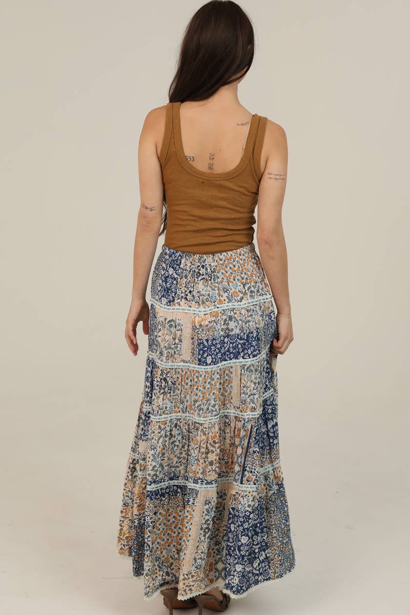 TIERED A LINE PRINTED MAXI SKIRT WITH LACE TRIMS
