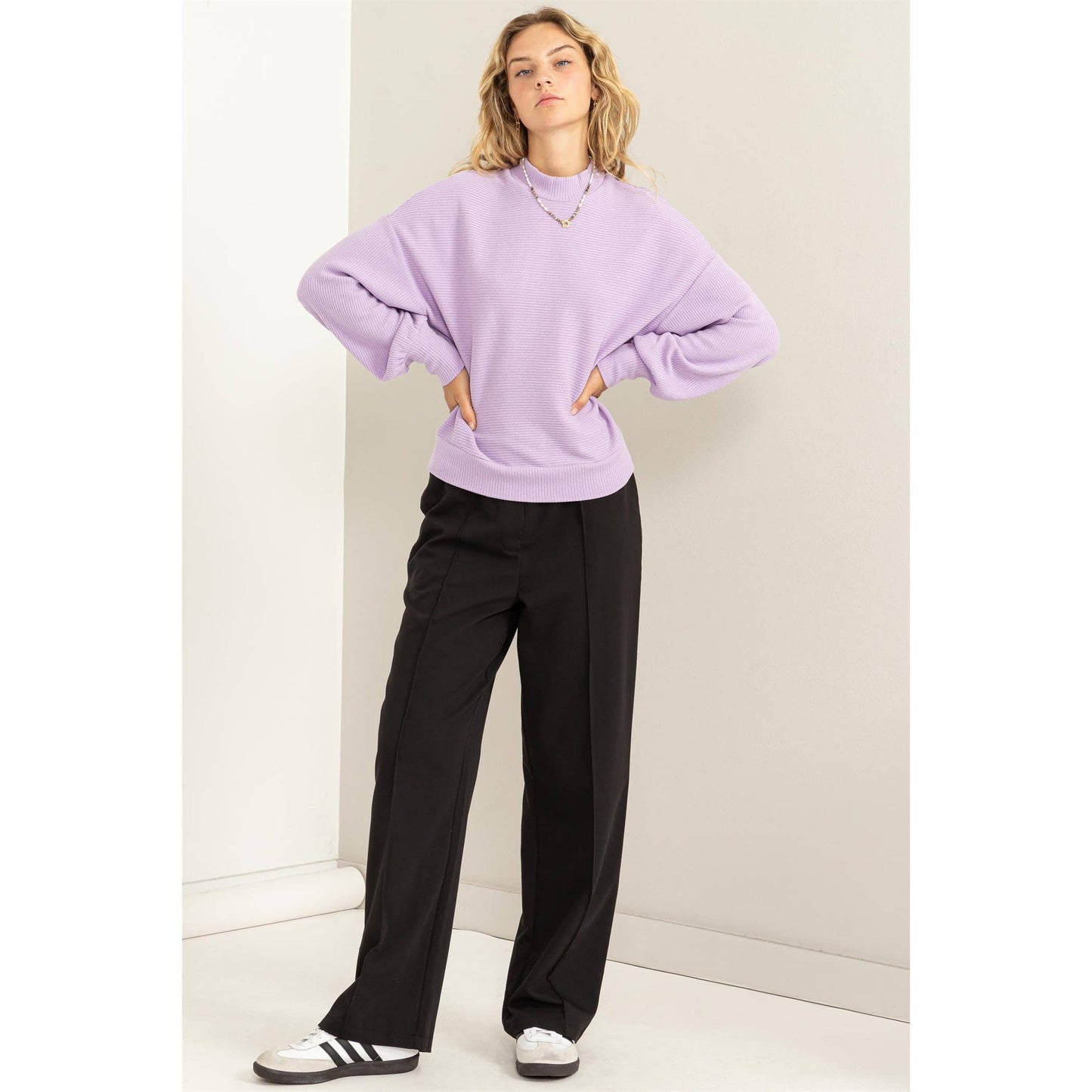 RIBBED BALLOON SLEEVE TOP