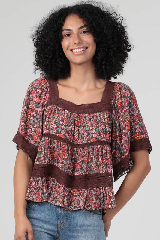 LACE TRIM SQUARE NECK BLOUSE