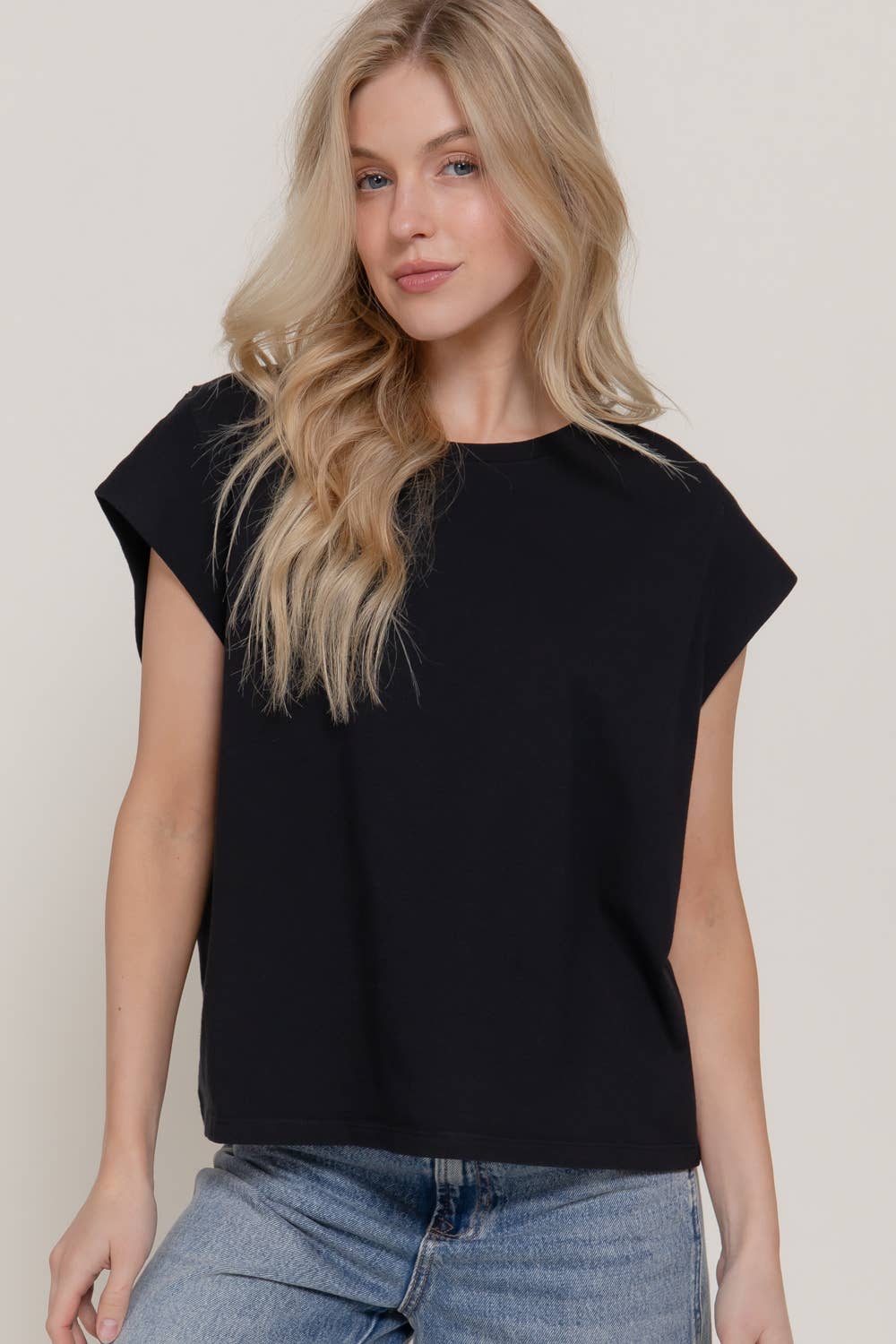 Sleeveless Round Neck T-Shirt
